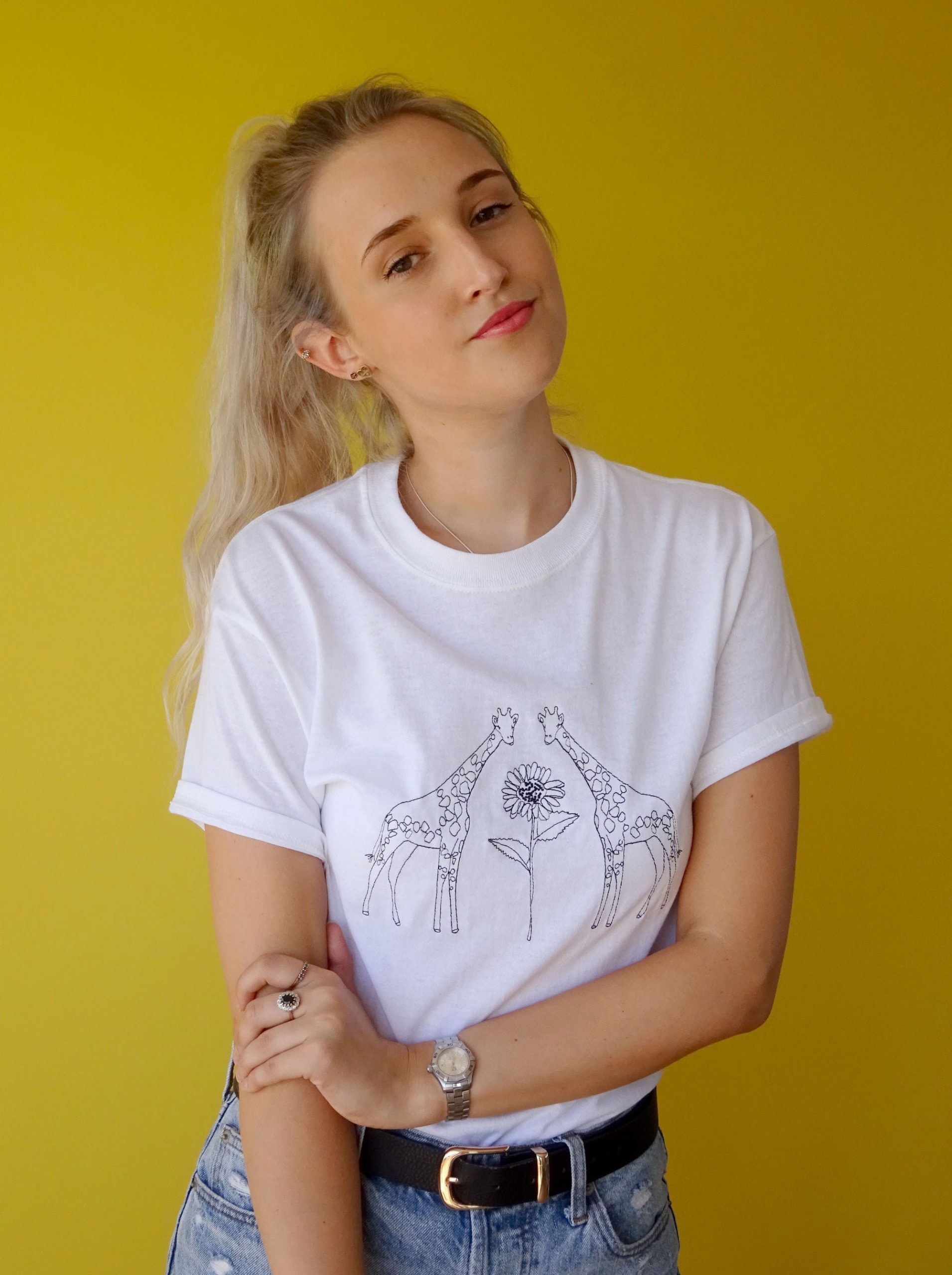 giraffe-sunflower-embroidered-white-organic-t-shirt_1668068316-scaled-1.jpg
