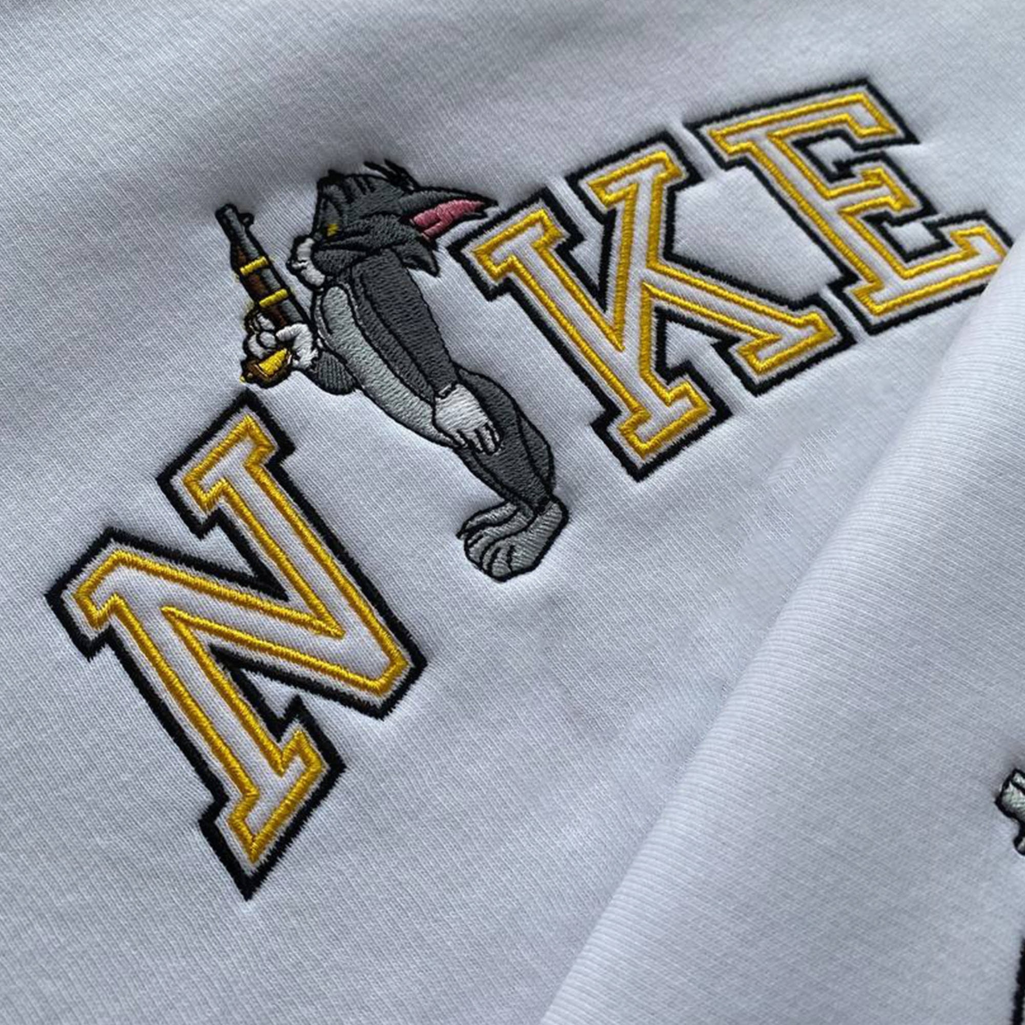 Stylish Embroidered Cartoon Crewneck - Couple Tom X Jerry