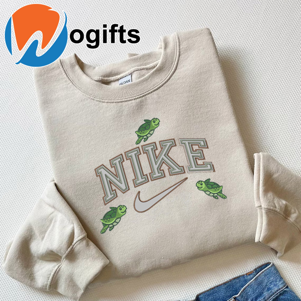 nike-little-turtle-embroidered-sweatshirt-sand-color_1678189217E0.jpg