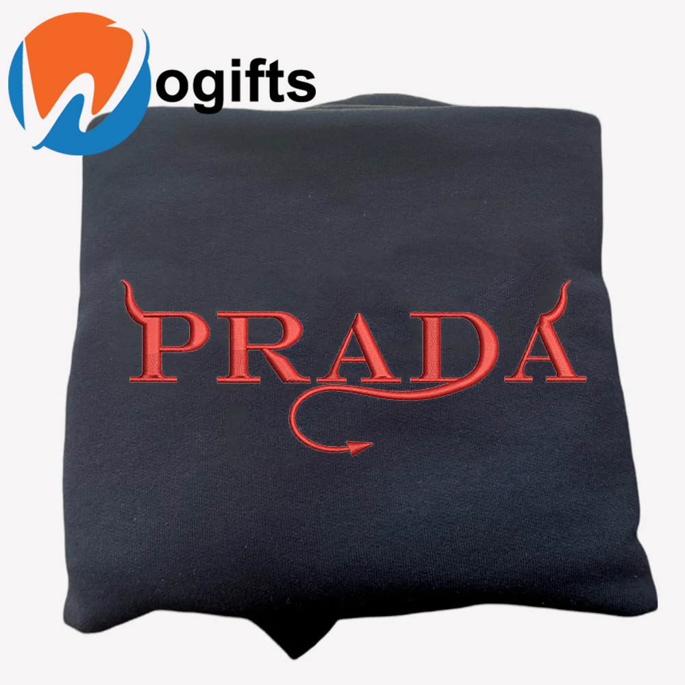 prada-devil-embroidered-hoodie_1669150055Jh.jpg