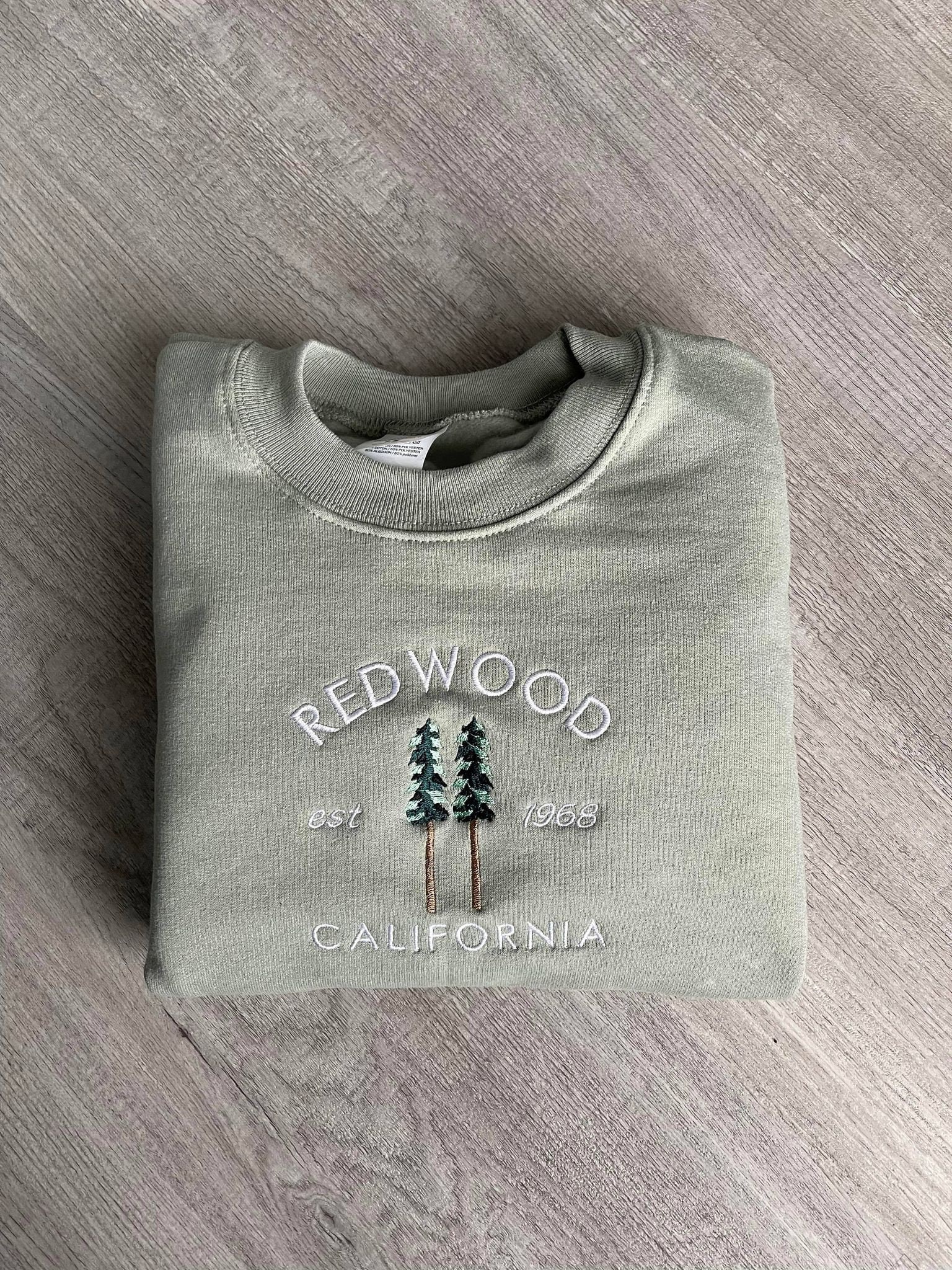 redwood-embroidered-sweater-crewneck_1668154805.jpg